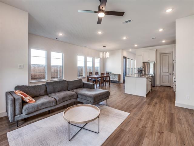 Foto del edificio - 1268 Porter St