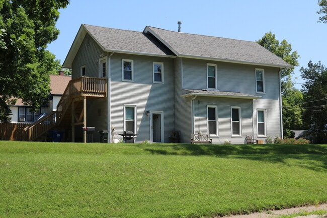 Building Photo - 1206 Bridge Ave