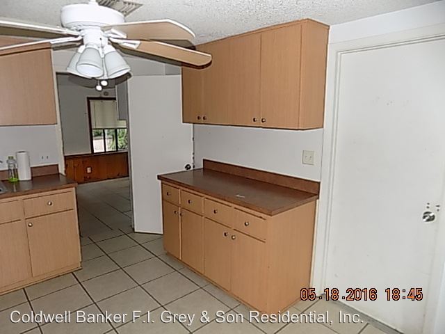 Building Photo - 8521 Sunnydale Dr