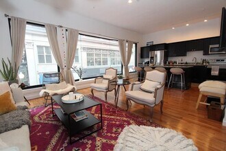 Building Photo - 48 Winter St