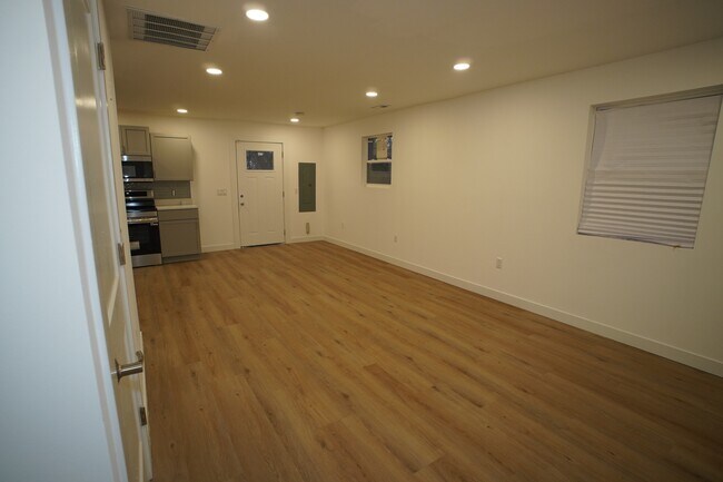 Building Photo - 1258 Idaho St