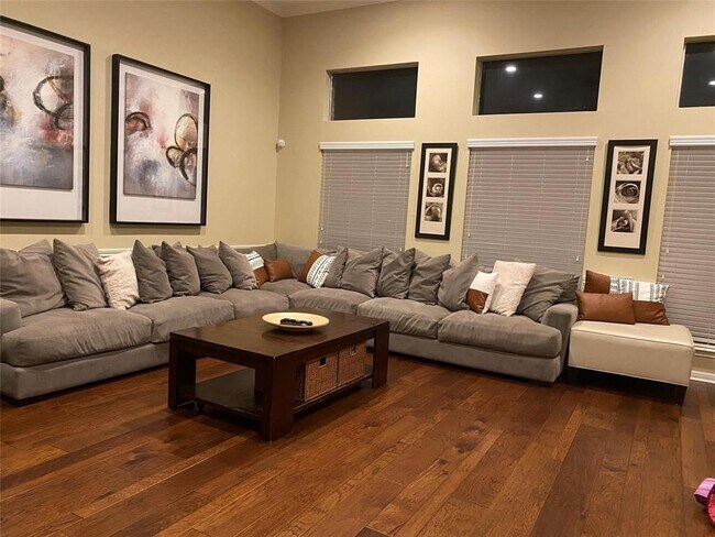 Foto del edificio - 15411 Tysor Park Ln