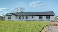 Foto principal - 1907 County Rd 129