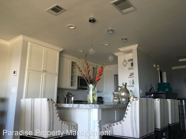 Foto del edificio - 2 br, 2.5 bath House - 832 Summit Drive