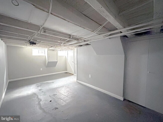 Foto del edificio - 1718 N Lambert St