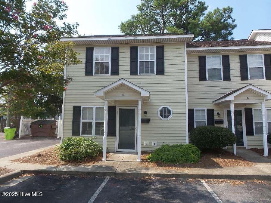 Foto principal - 3101 Bridges St