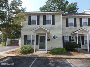 Building Photo - 3101 Bridges St