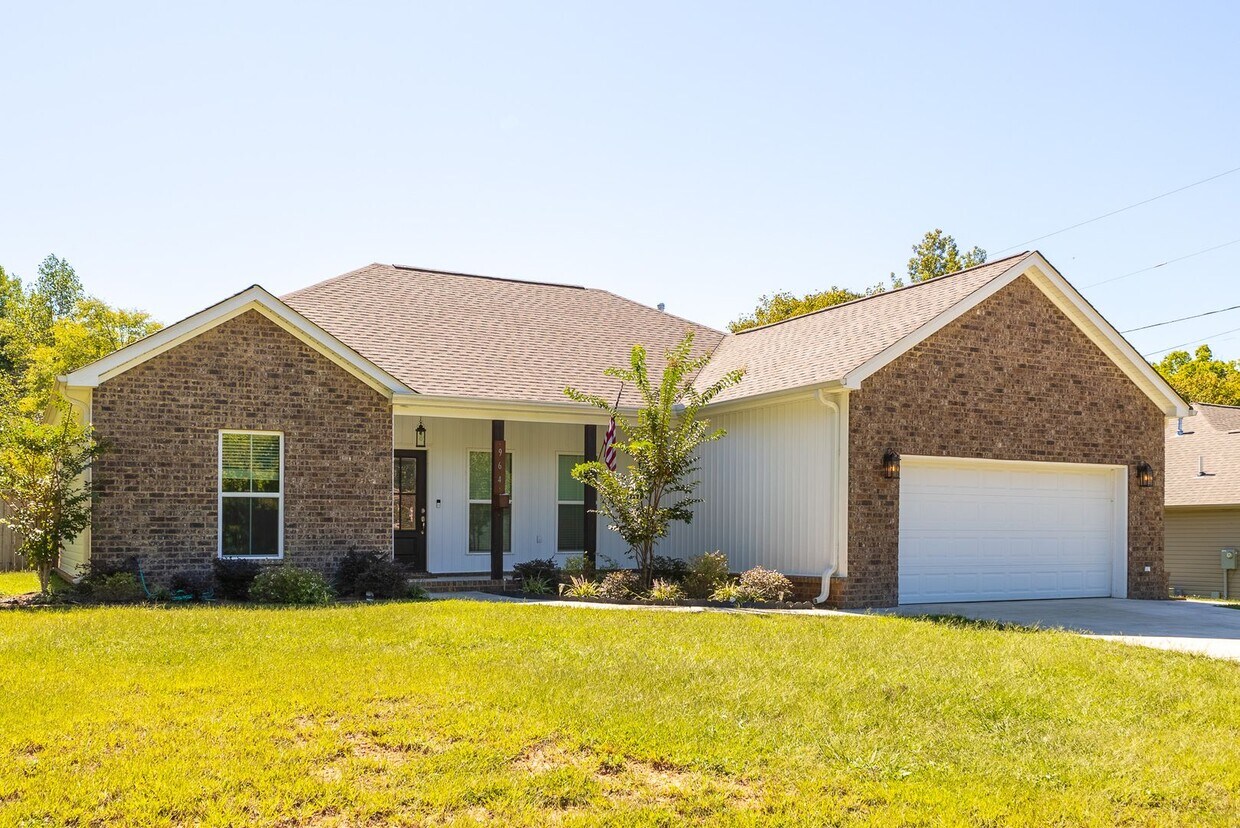 964 Joan Ln, Killen, AL 35645 House Rental in Killen, AL