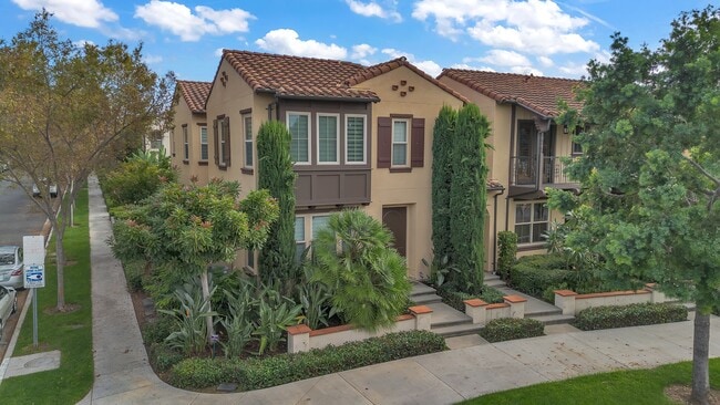 Photo - 72 Tulip Townhome