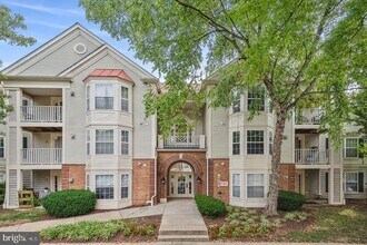 Building Photo - 18705 Sparkling Water Dr