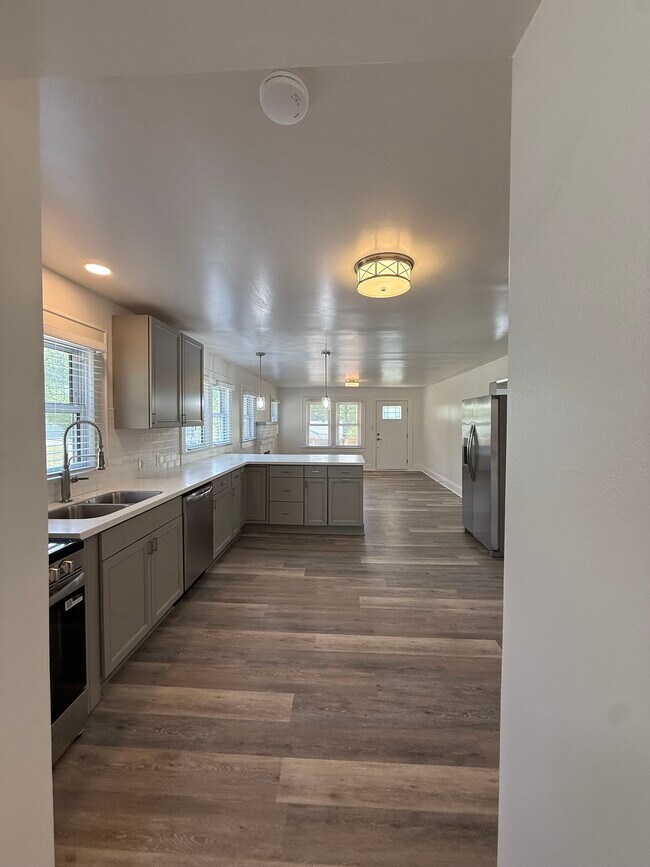 Foto del edificio - 712 Dixie Ave NW