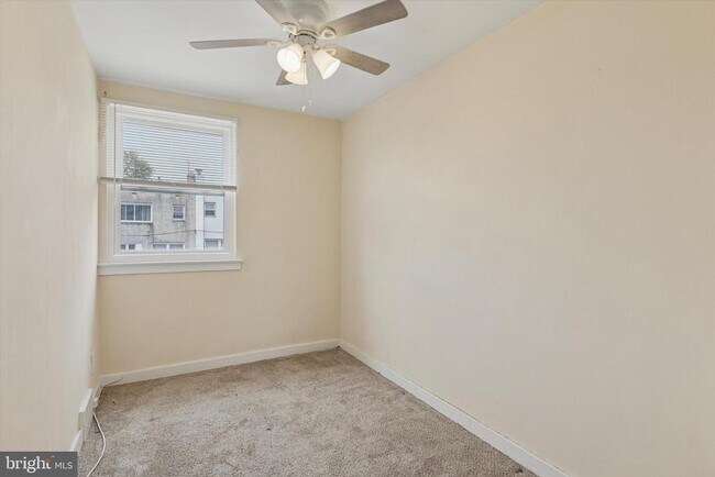 Foto del edificio - 7816 Fayette St