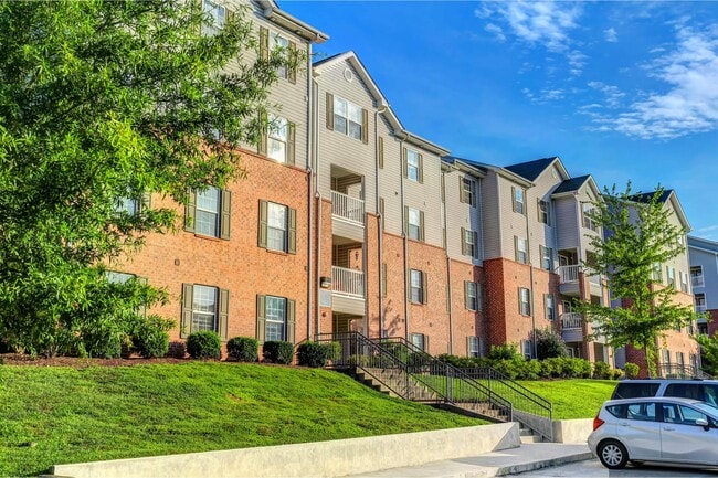 Building Photo - River City North