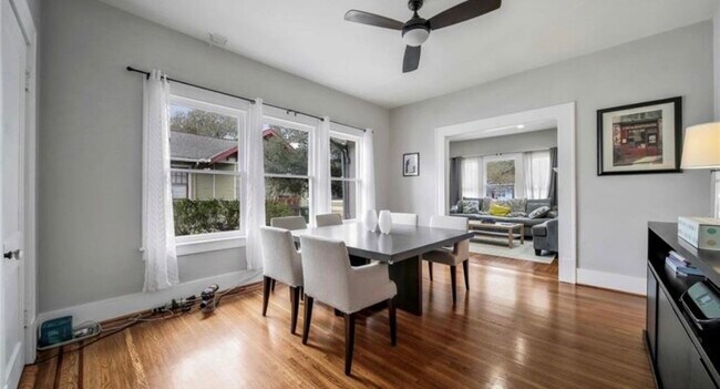 Foto del edificio - 4614 Park Dr