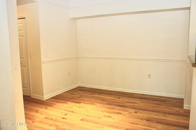 Foto del edificio - 8550 Touchton Rd