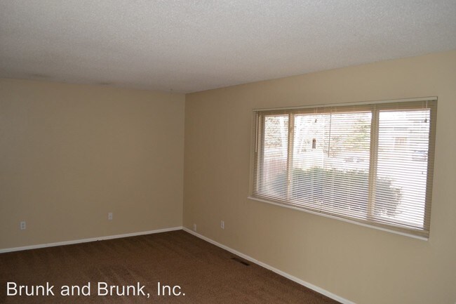 Building Photo - 4 br, 2 bath House - 4221 Driftwood Drive