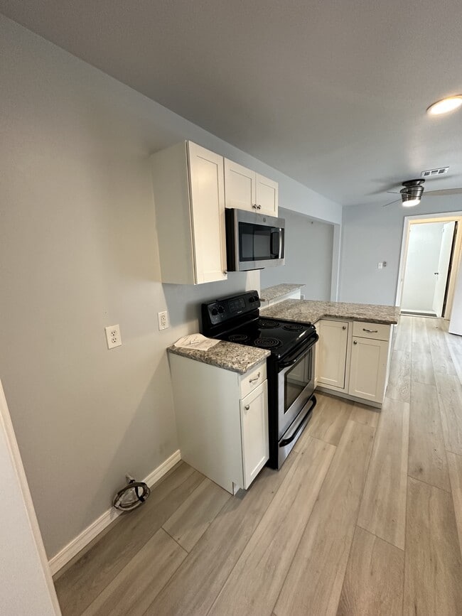 Foto del edificio - 1100 SW 81st St