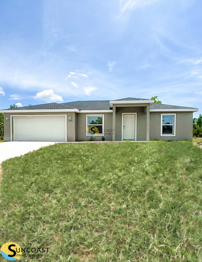 Primary Photo - Stunning Recently Built 3BR/2BA Home for R...