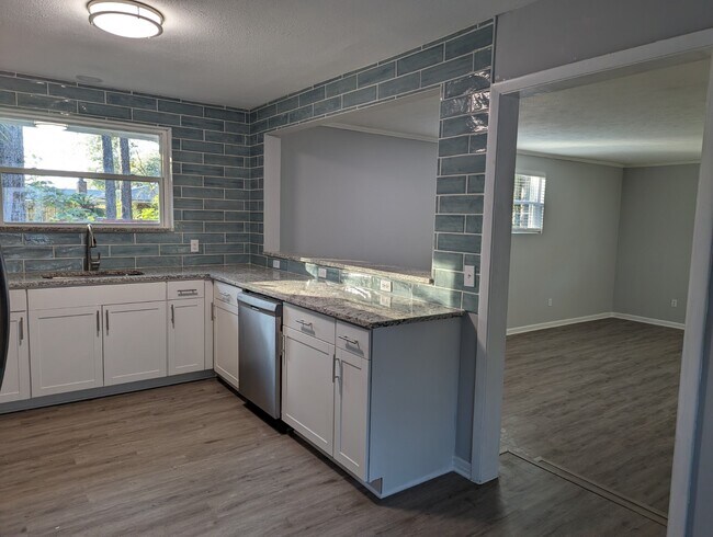 Foto del edificio - 8400 Alderman Rd