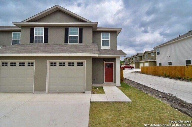 Foto del edificio - 6403 Melanzane Ave