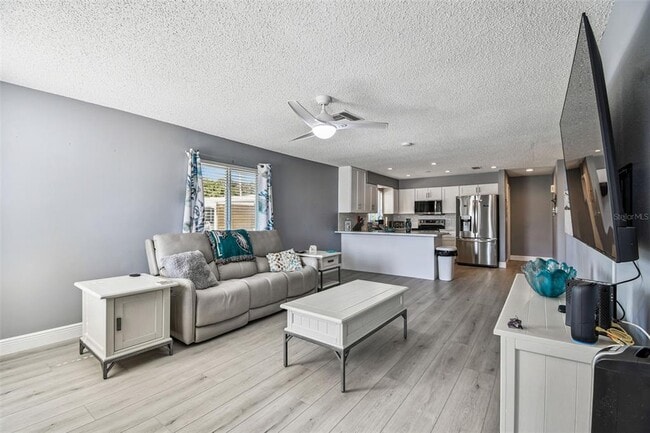 Foto del edificio - 3160 Downing St