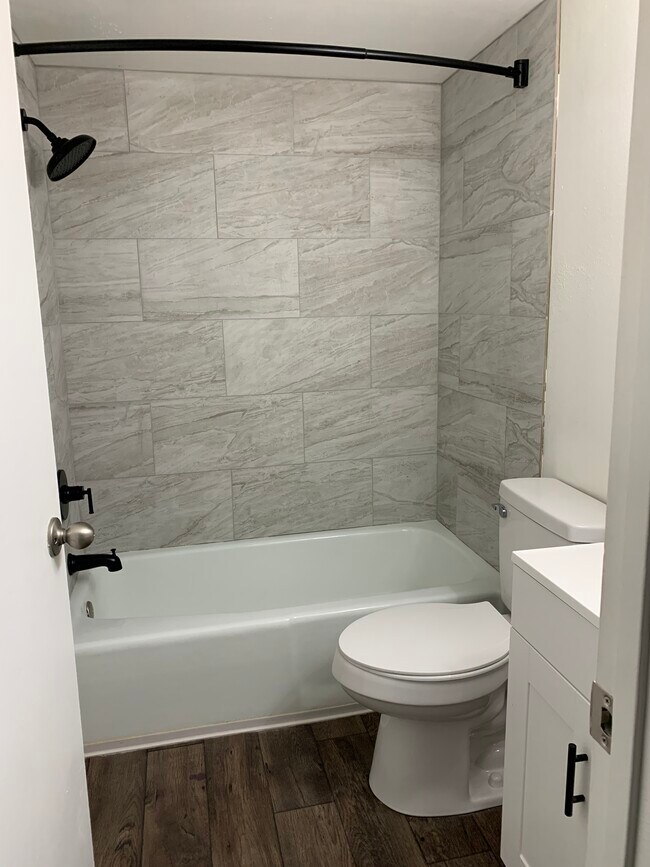 Foto del edificio - 290-2 Odell Ln
