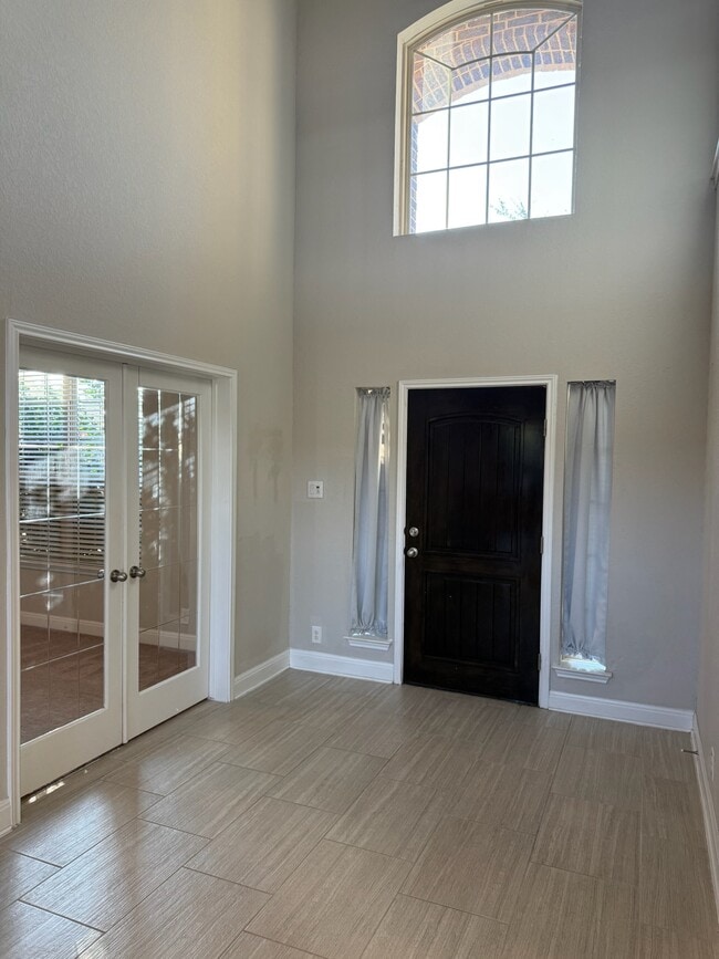 Building Photo - 27027 Oleander Chase