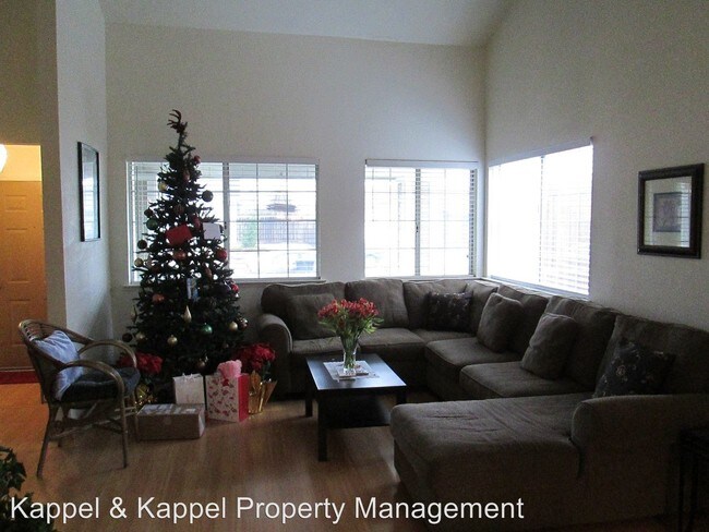 Building Photo - 4 br, 3 bath House - 91 Barlow Ct.