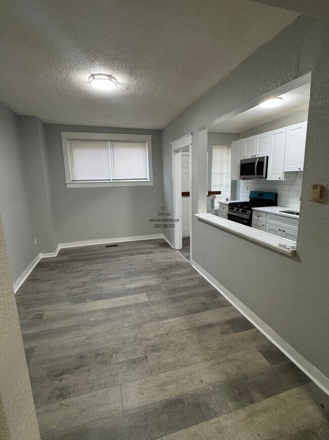 Foto del edificio - 5563 Matthews St