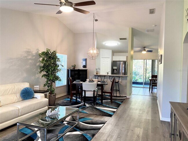 Foto del edificio - 753 Vineyard Way