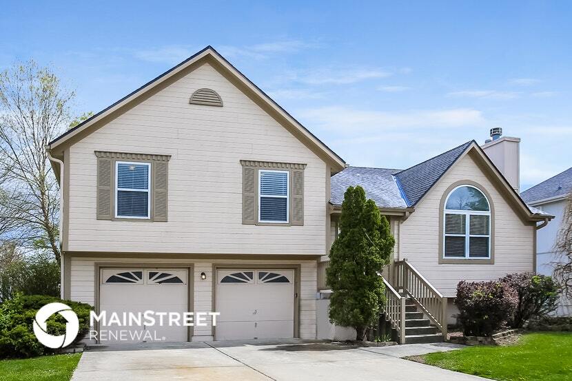 Primary Photo - 1221 Rosehill Dr