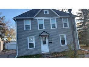 Building Photo - 726 Randolph Ave