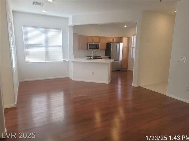 Foto del edificio - COMING SOON - Ready No Later than the End of March