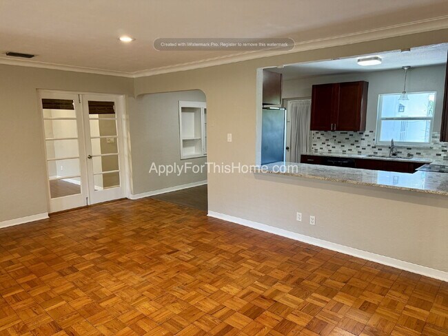 Foto del edificio - Single Family Home