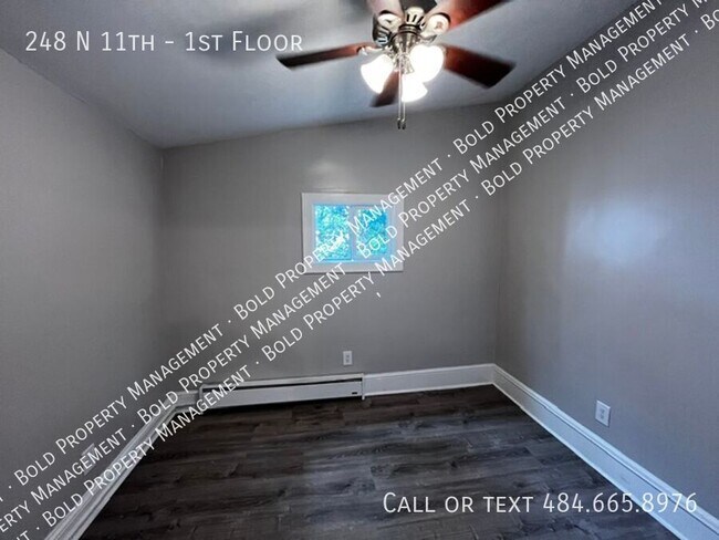 Foto del edificio - 248 N 11th St