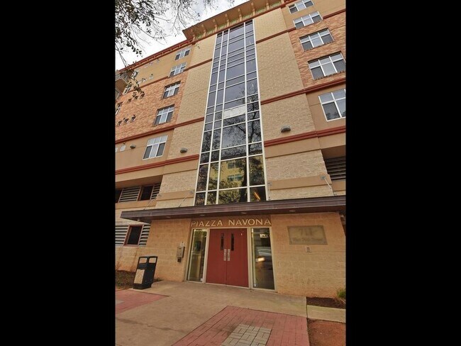 Foto del edificio - 711 W 26th St