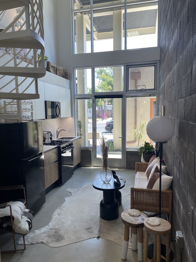 Building Photo - 3586 Adams Avenue, Unit 02