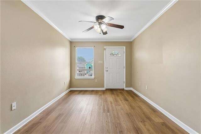 Building Photo - 5728 Marigny St