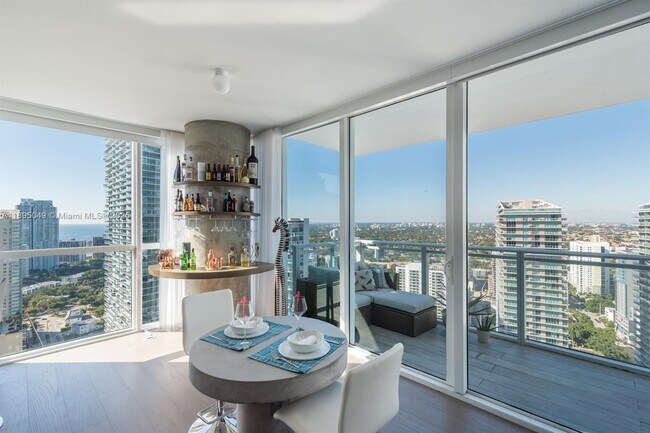 Foto del edificio - 1080 Brickell Ave