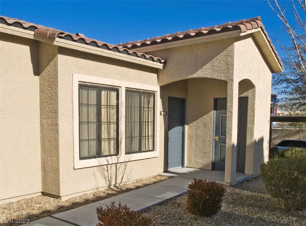2121 Hussium Hills St Unit 108, Las Vegas, NV 89108 Condo for Rent in