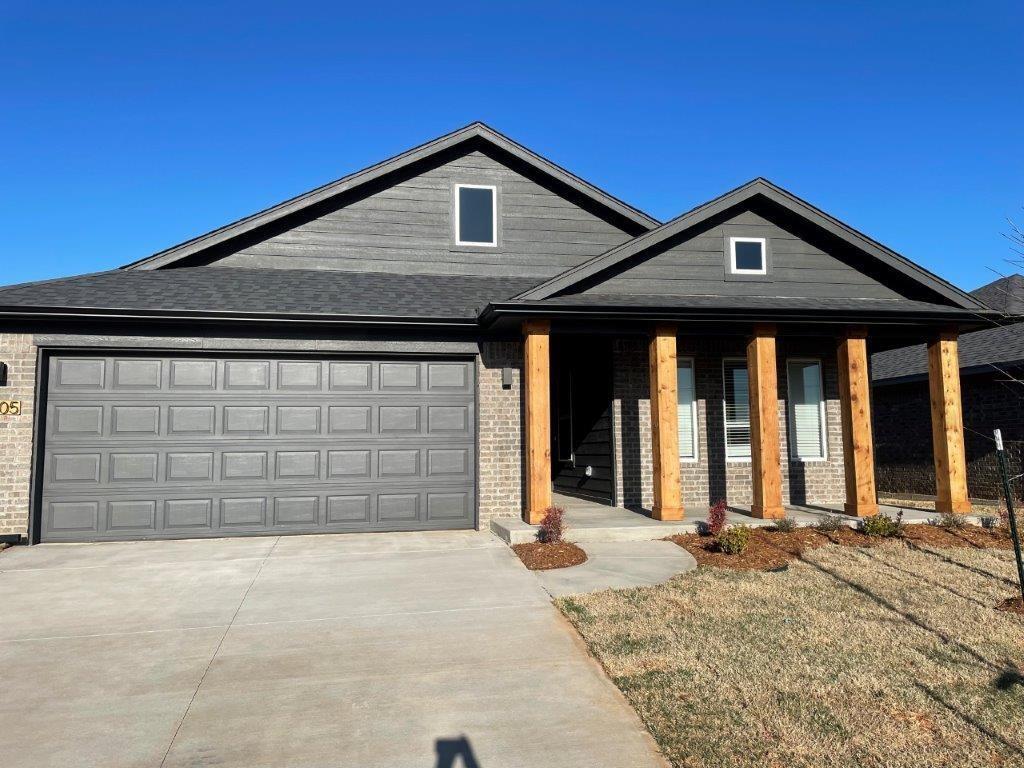 Foto principal - 15505 Potomac Dr