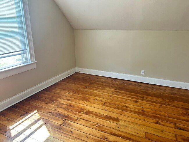 Foto del edificio - Section 8 Approved! - Great 3 Bedroom - 1 ...