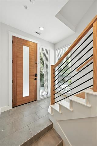 Foto del edificio - 2620 Valley View Ln