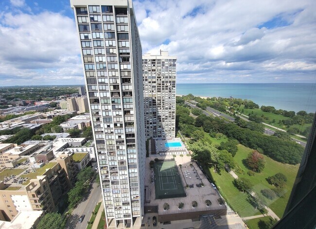 Foto del edificio - 5415 N Sheridan Rd