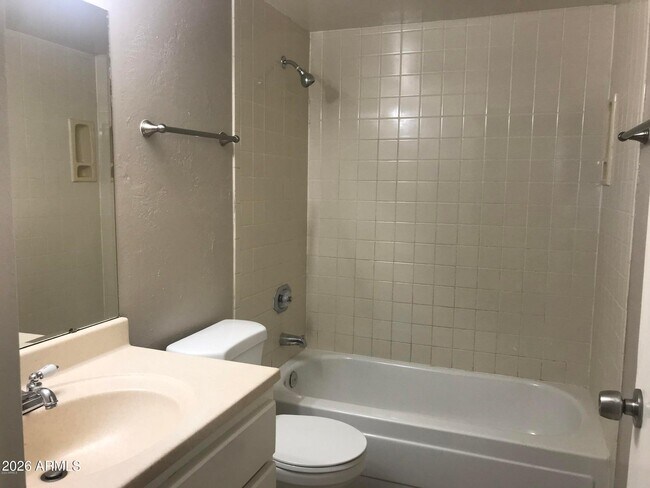 Building Photo - 3131 W Cochise Dr