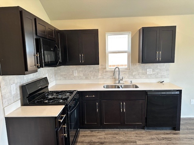 Foto del edificio - 11812 Annette Dr