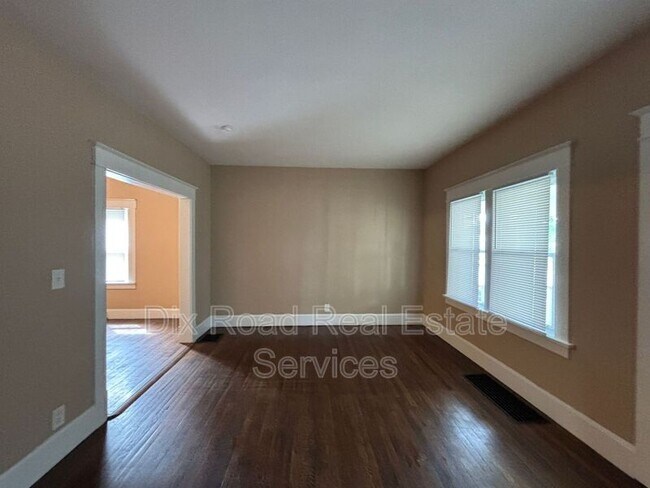 Foto del edificio - 2310 S Sutphin St