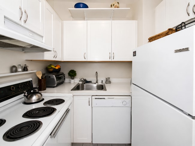 Foto del edificio - 1615 Q St NW