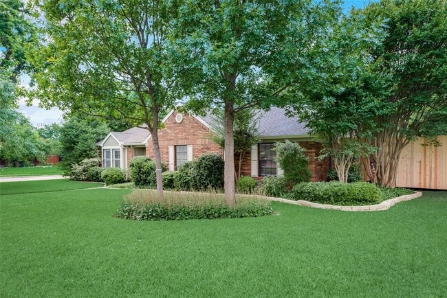 Building Photo - 900 Tupelo Dr