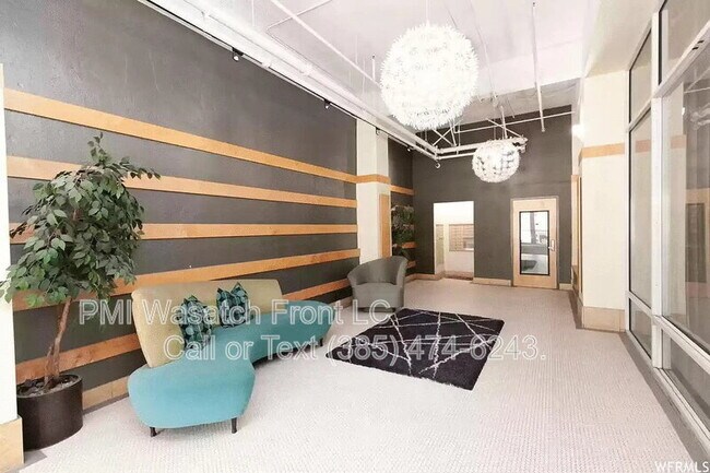 Foto del edificio - 163 W 200 S